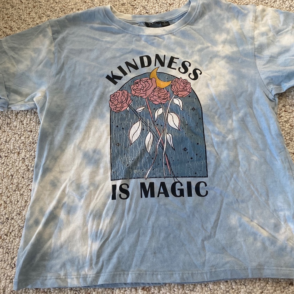 NEW Kindness Is Magic Top